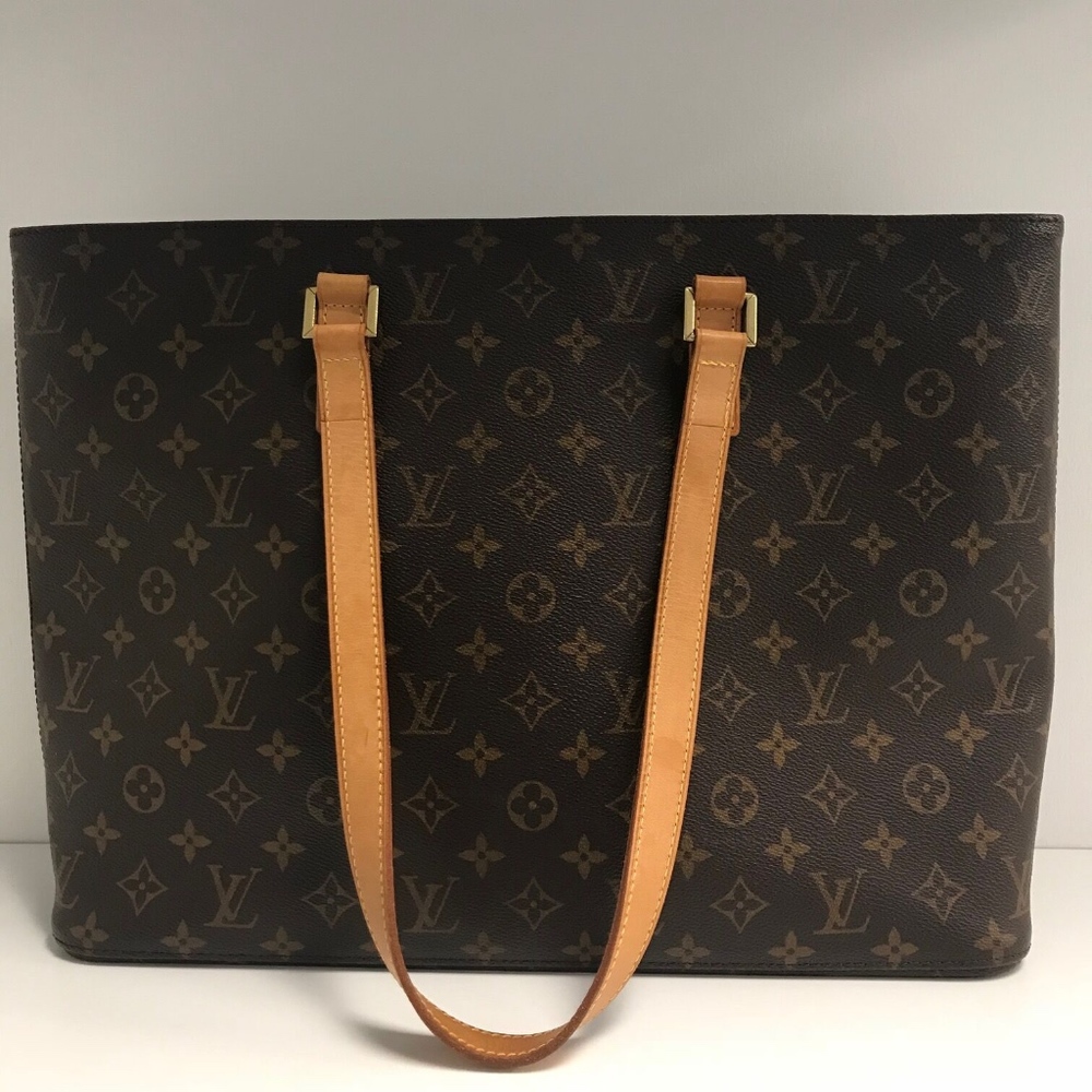 ❤️SOLD❤️Authentic Louis Vuitton Luco Tote - Picture 2 of 8